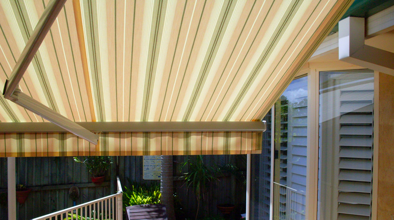 folding arm awnings inr slide 7 Traditional Awnings