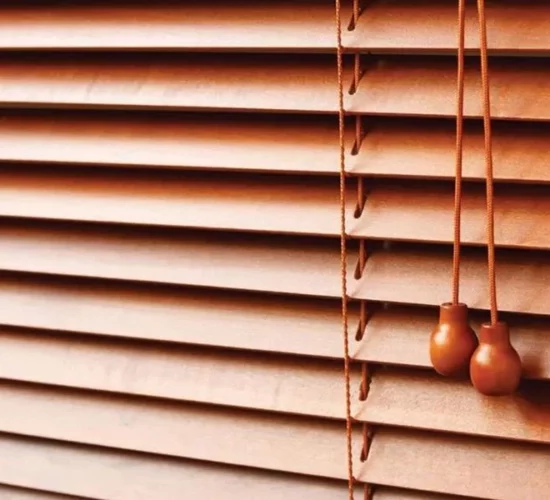 cedar-venetian-blinds